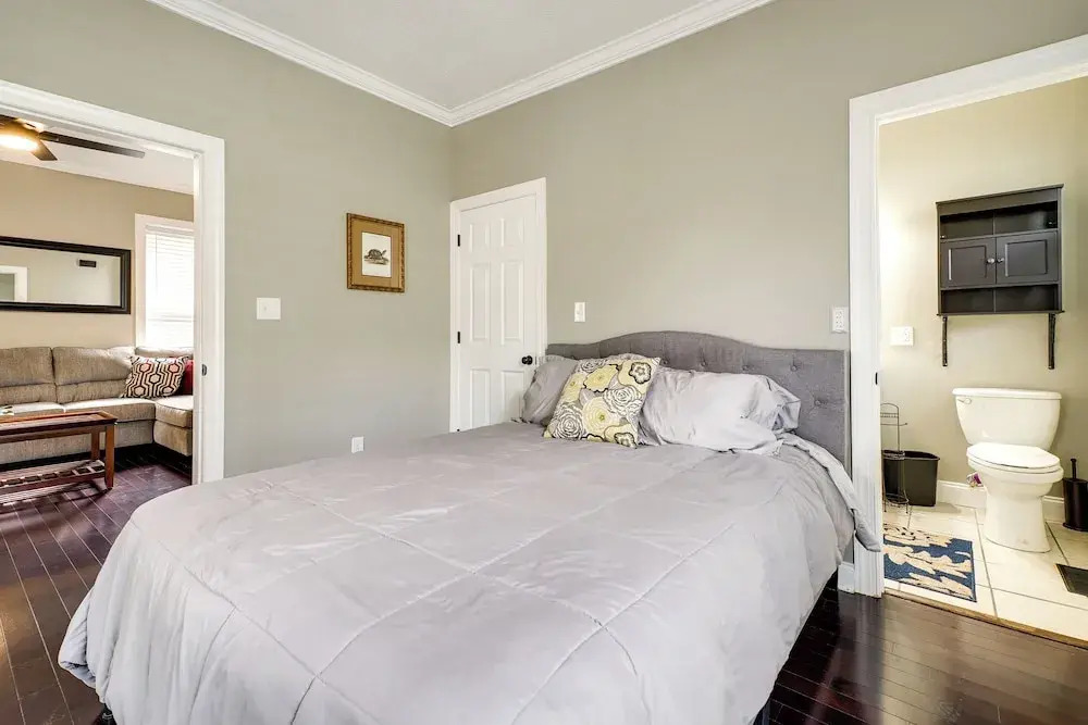 Downtown Wilmington Home: Walk to Cape Fear River!