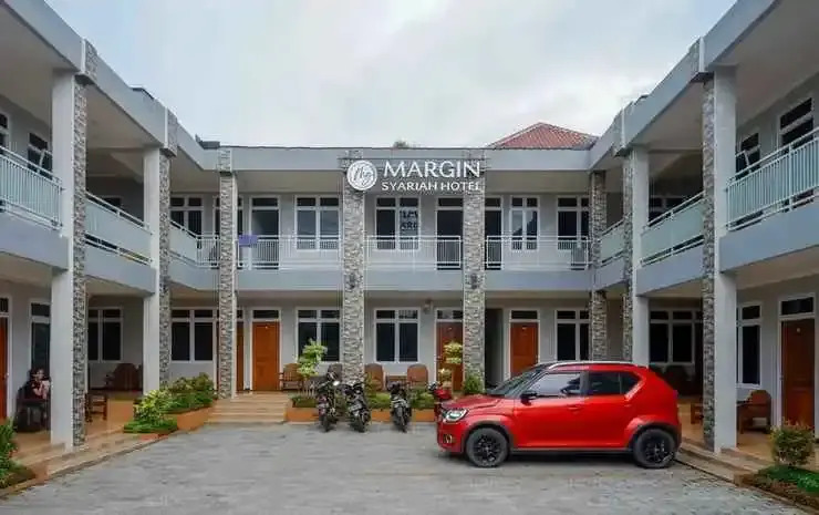 RedDoorz Syariah near Alun Alun Purwokerto 2