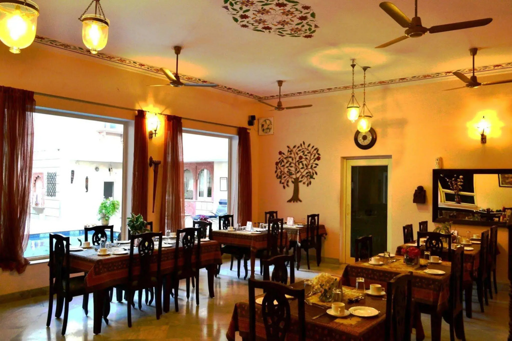 Suryaa Villa - A Boutique Heritage Hotel