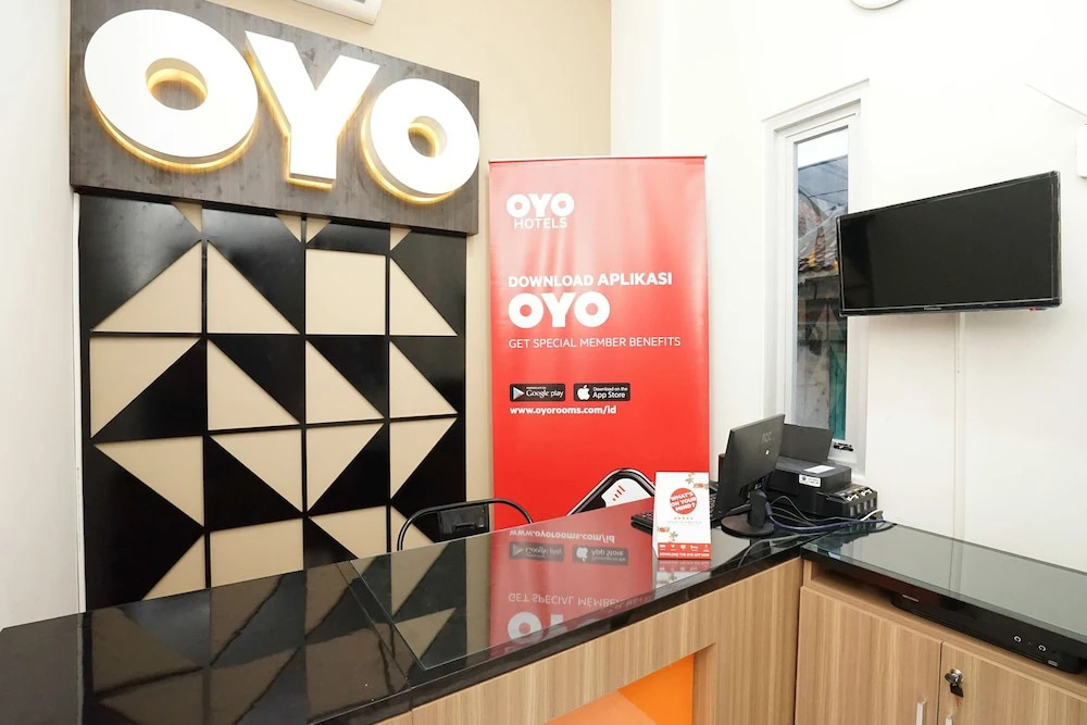OYO 614 Graha 8 Syariah