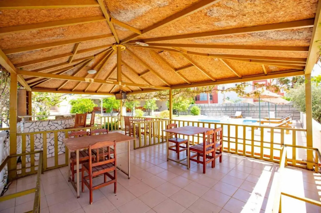 Hotel Gelemis Apart