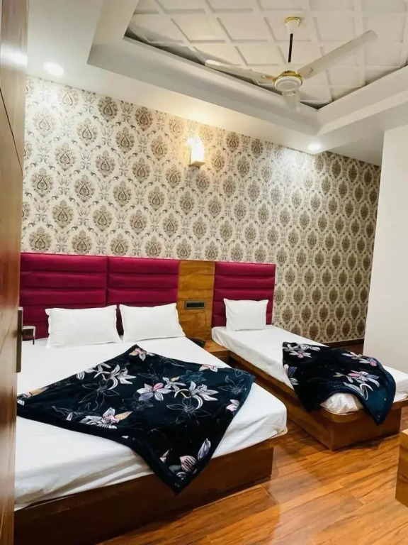 Hotel 4S Niwas