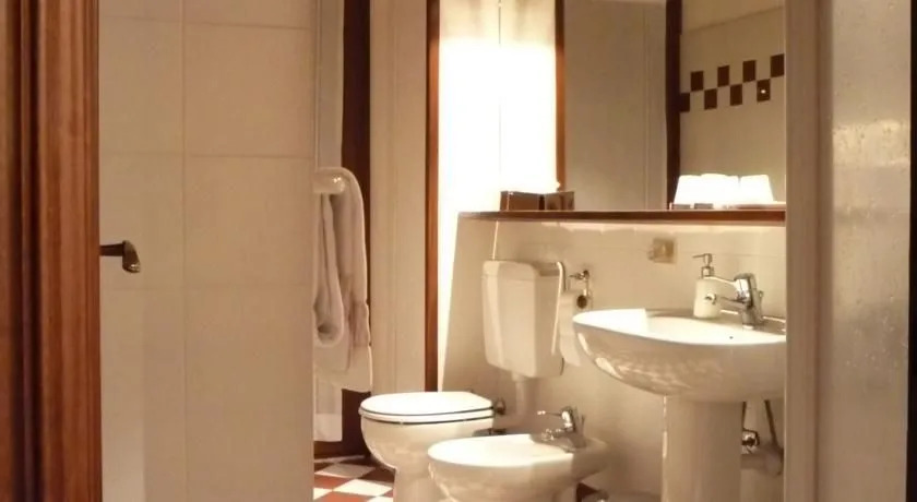 Le Samovar Guest House