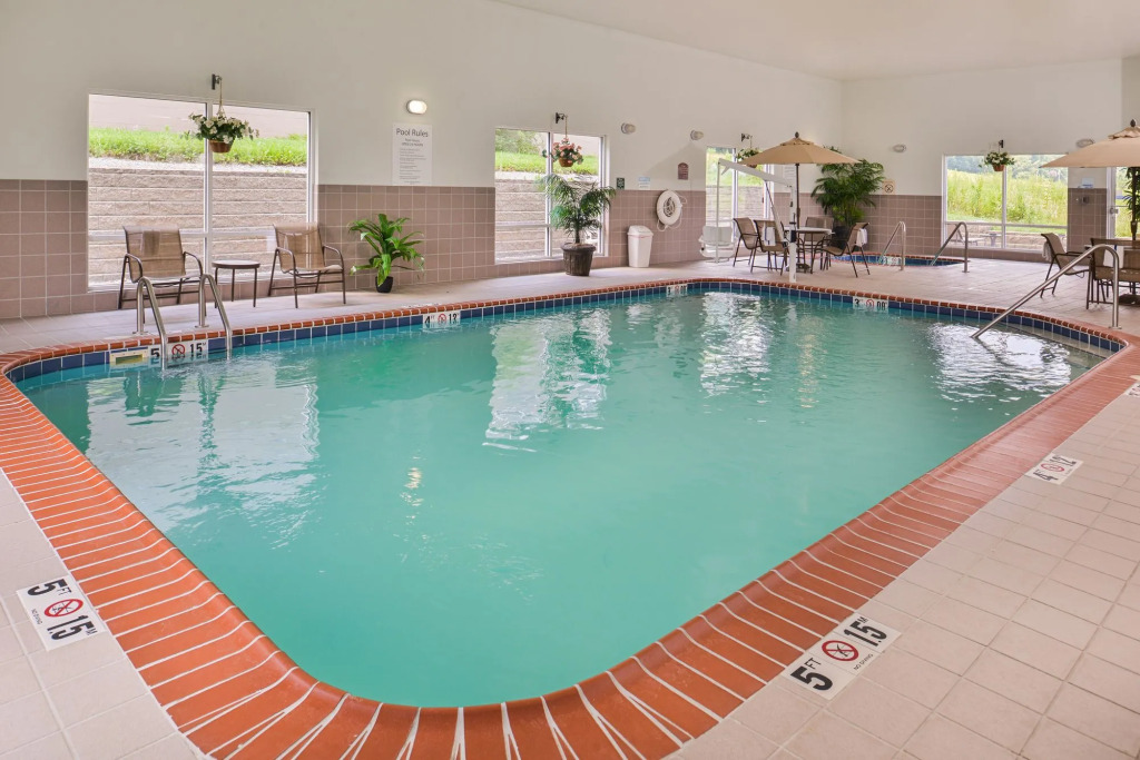 Holiday Inn Express Mineral Wells by IHG
