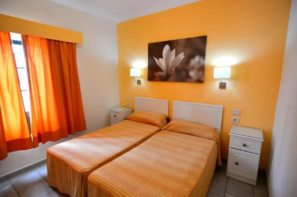 Diamond Club Maritima