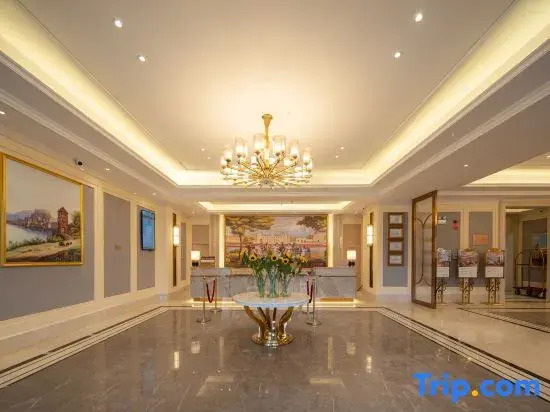 Vienna Hotel (Pu'er Jingdong County Branch)