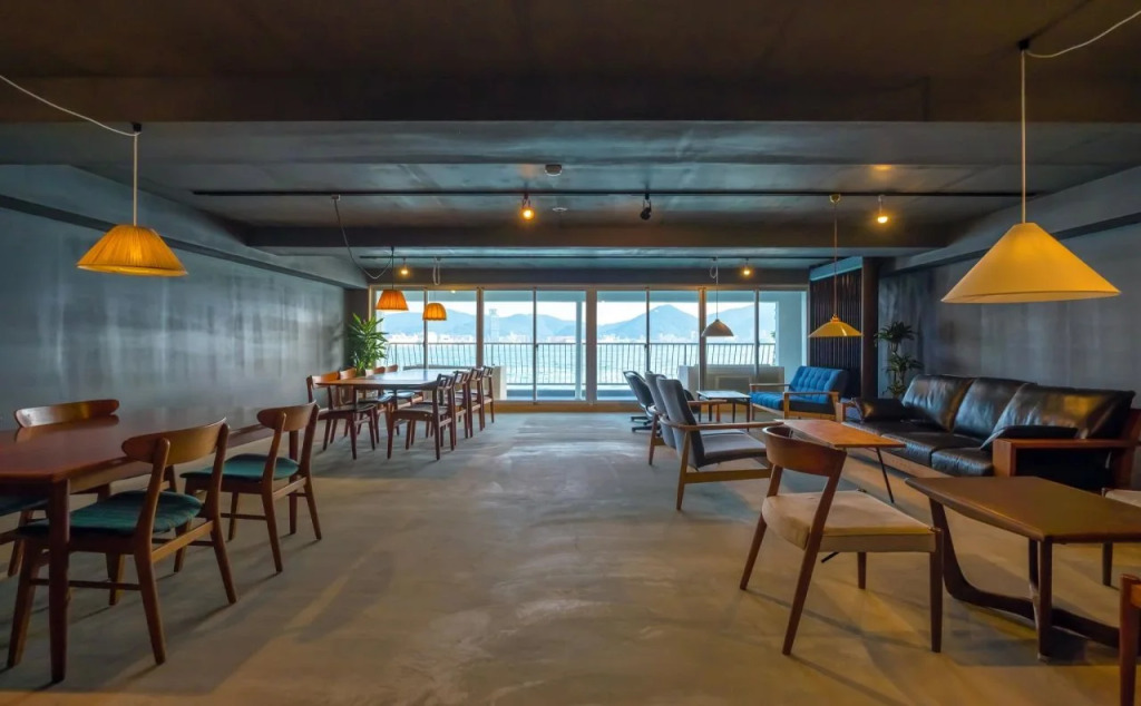 uzuhouse - Hostel