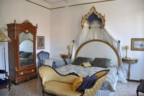 La Chambre DElla
