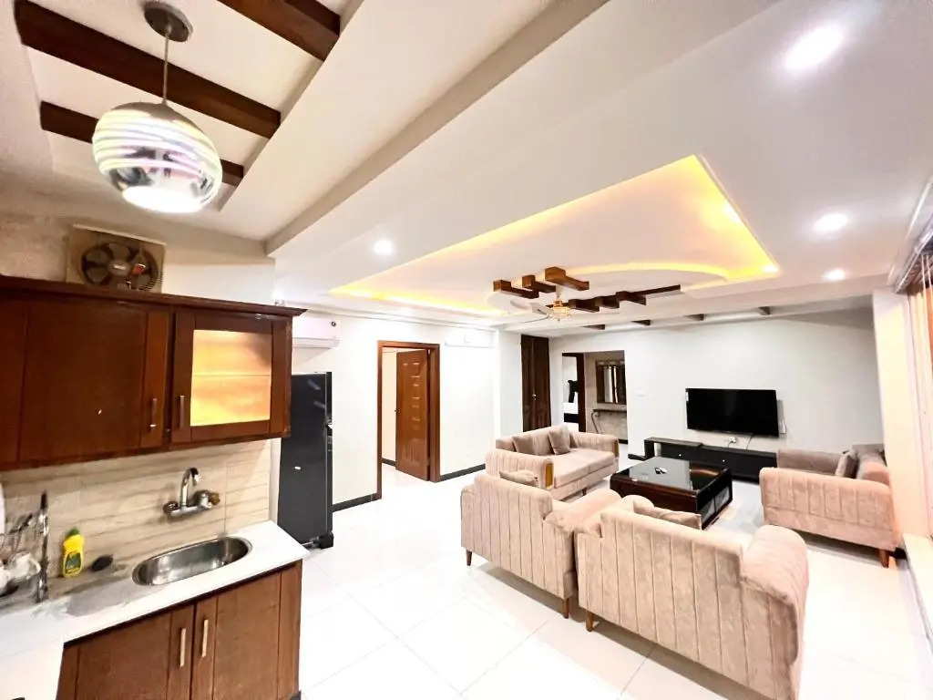 PENTHOUSE 3 Bedrooms LUXURY Apartment E11 Islamabad