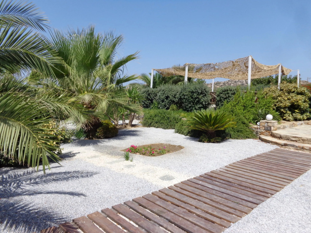 Valena Mare Suites & Apartments