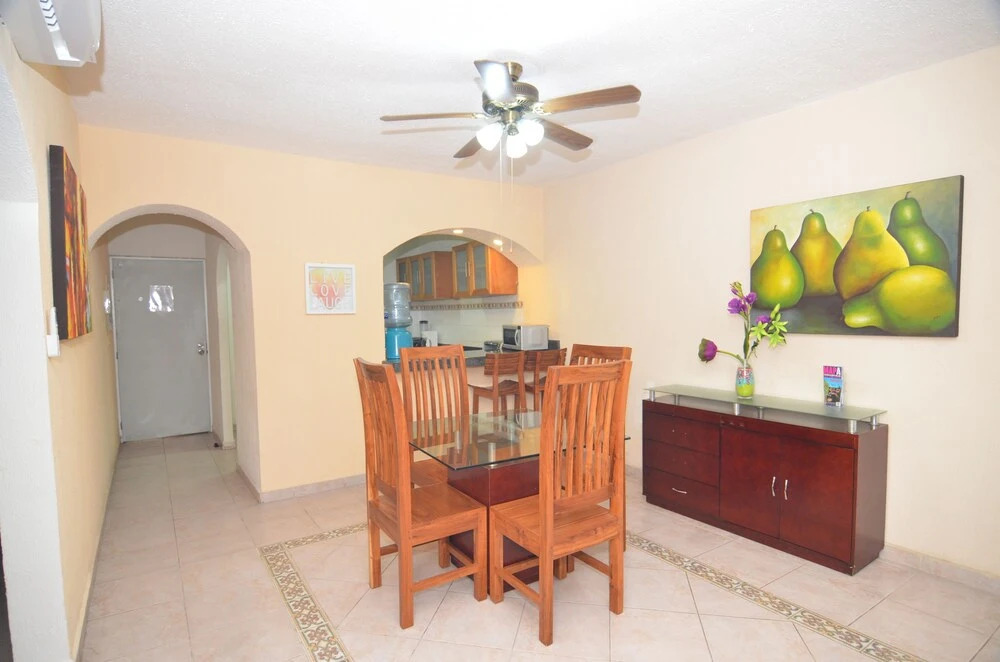 Ground level Apartment w Balcony RDS