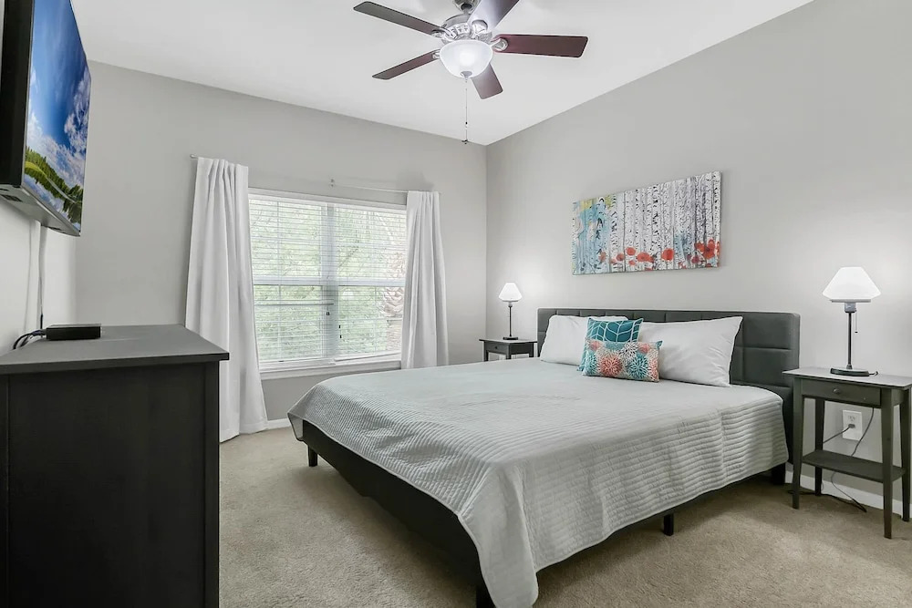 Cozy Apartment Only Miles From Disney Community Pool And Jacuzzii