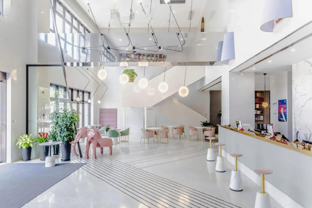 Sussie Place Apartment Hotel (Shanghai Pengpu Xincun Metro Station)