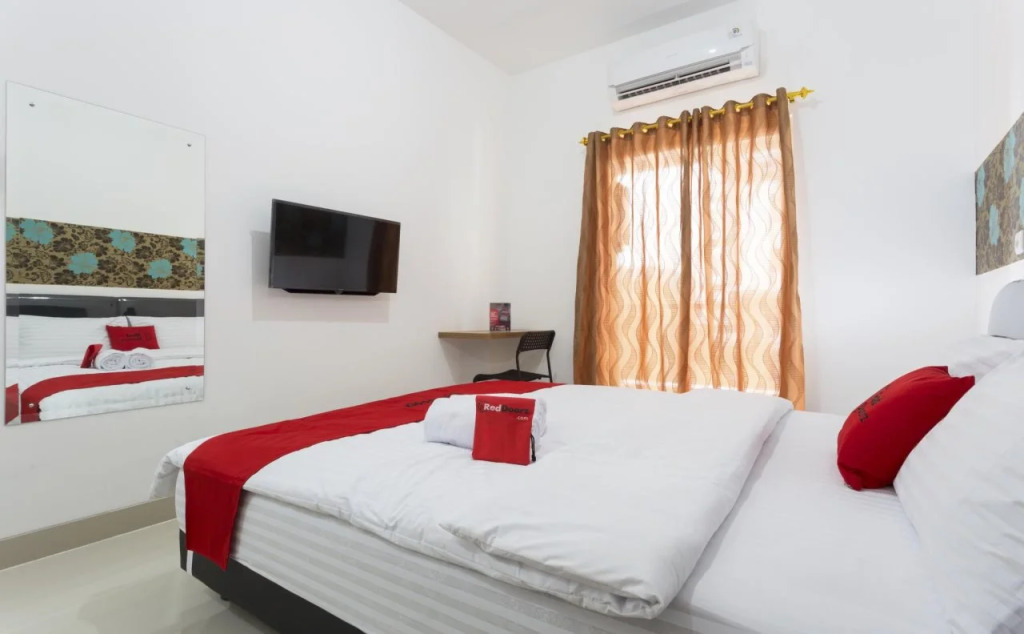 AH1 Guesthouse by RedDoorz