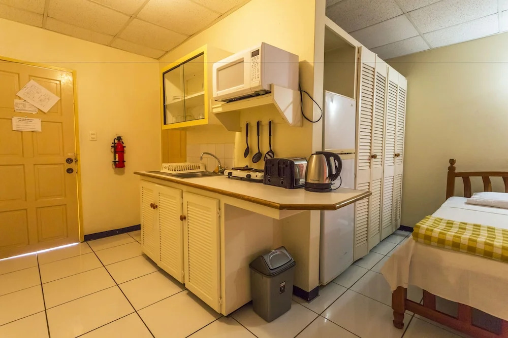Sundeck Suites