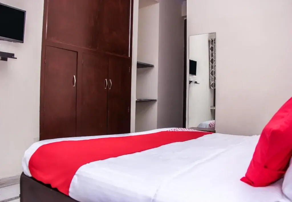 Jaipur Hotel and Resort By OYO Rooms