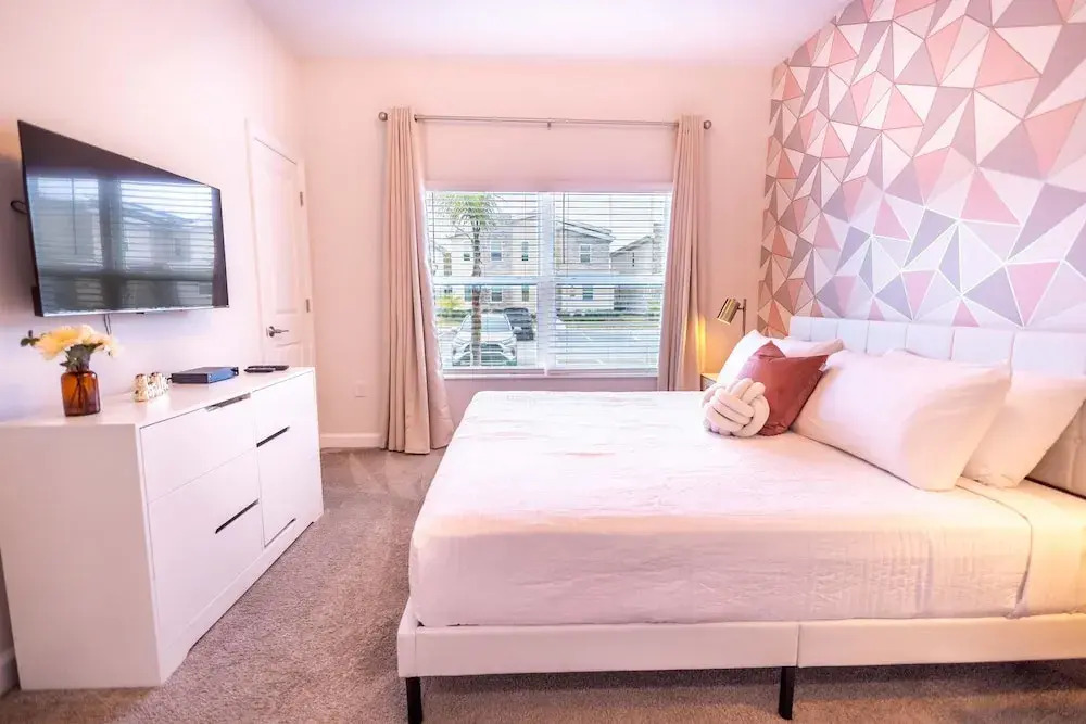 2901 SS - 4BR - Serene Retreat at Storybook Lake