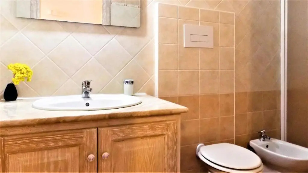 Italianway - Giovanni Falcone 2 - Camera con bagno
