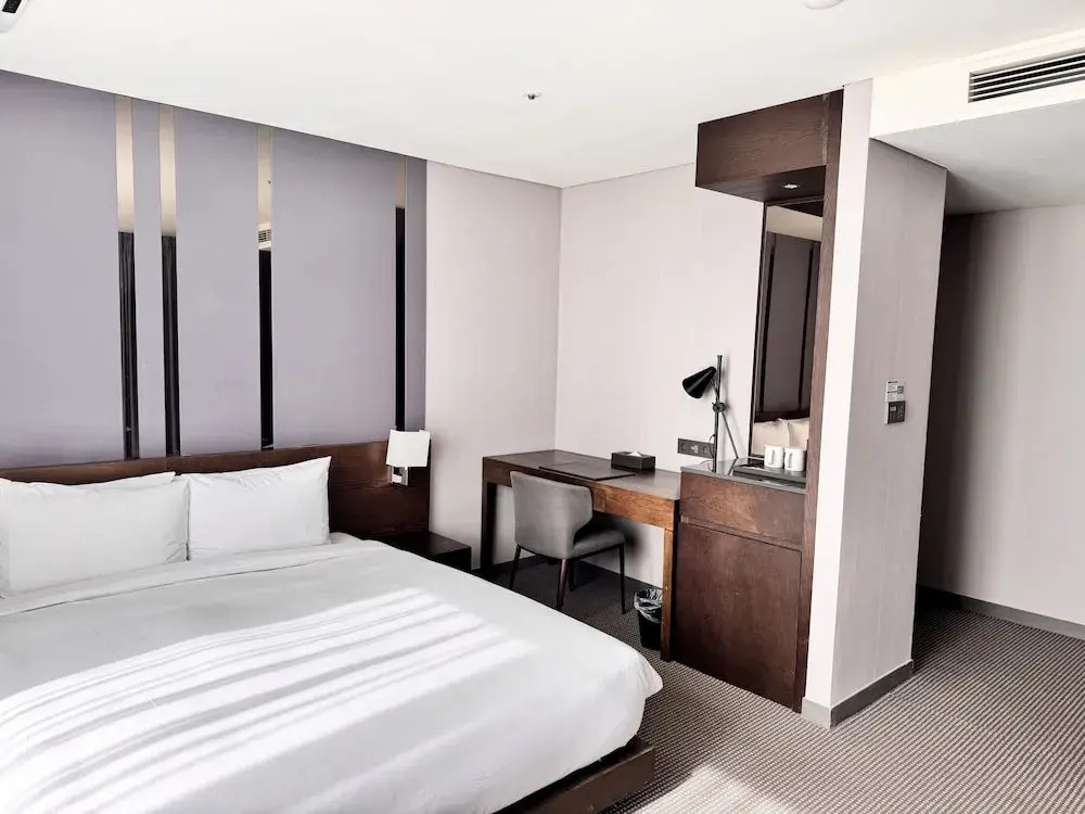 Centum Business Hotel
