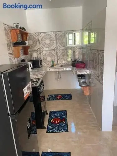 GraceWay Studio Apt with A/C -3mins walk to beach