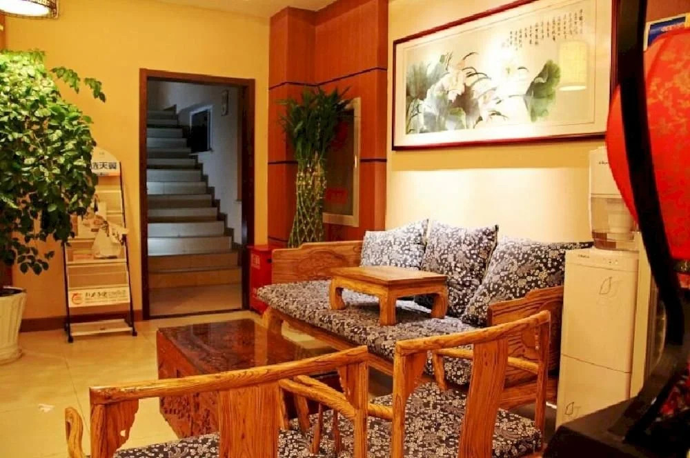 Yunshe Inn