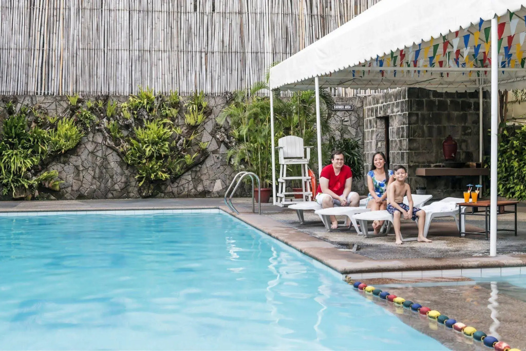 The Mabuhay Manor