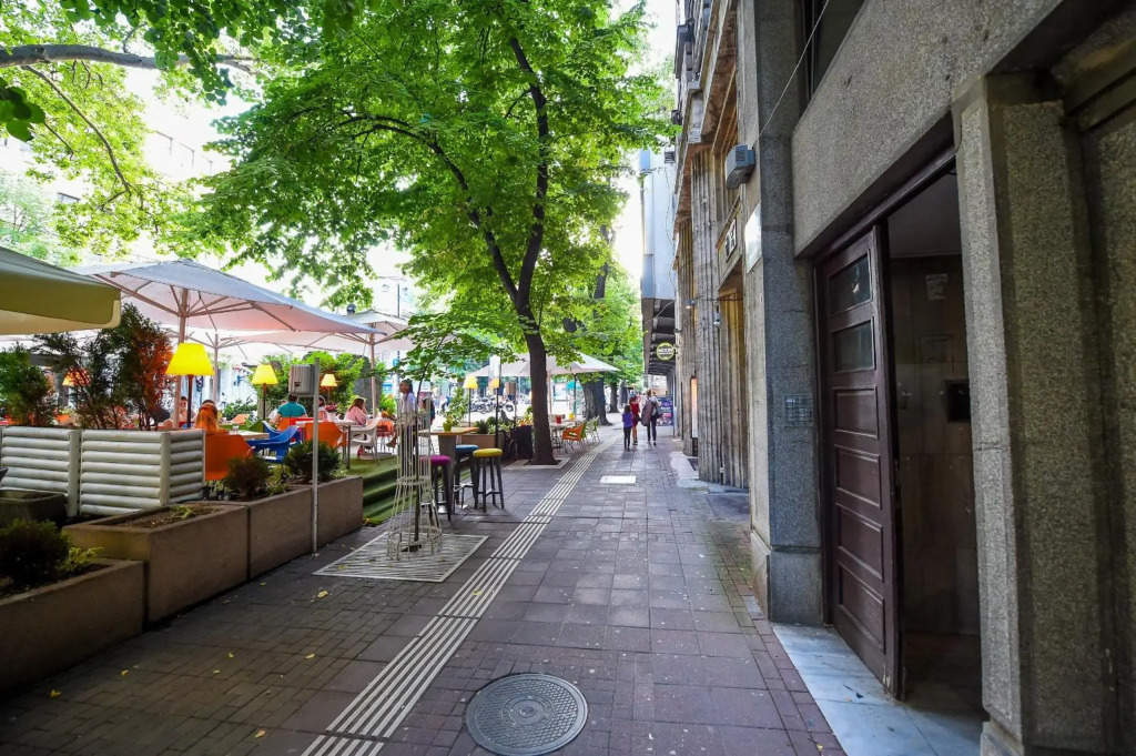 Apartment Sweet House Politika