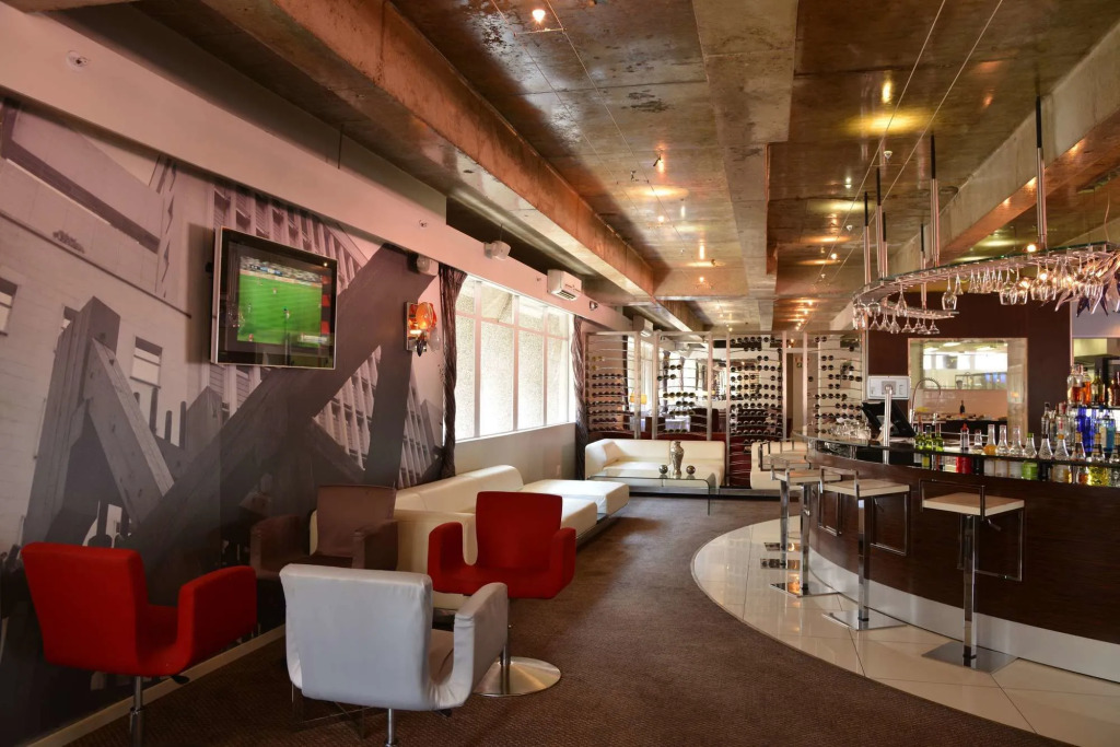 Reef Hotel