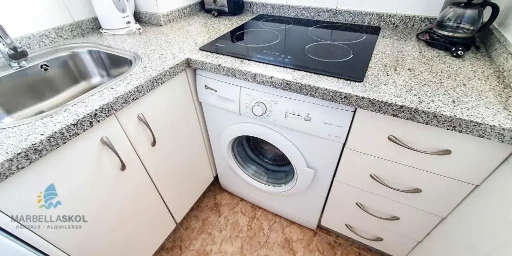 Skol 203. One Bedroom Apartment in Edificio Skol Building