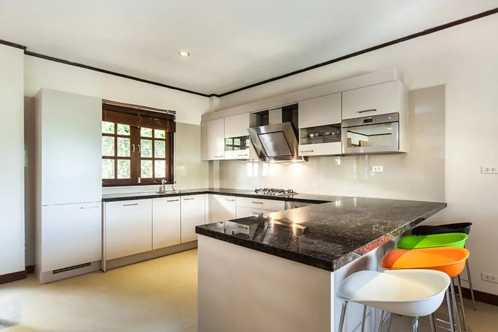4 Bedroom Pool Villa Near Samrong Beach