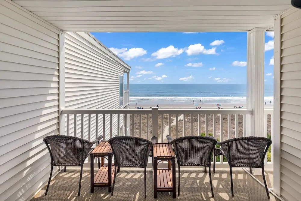 Ocean Pier Beach-view Condos