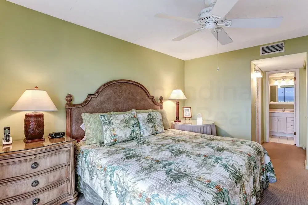 Oceanfront Condo with Spacious Patio and Private Walkway to the Beach