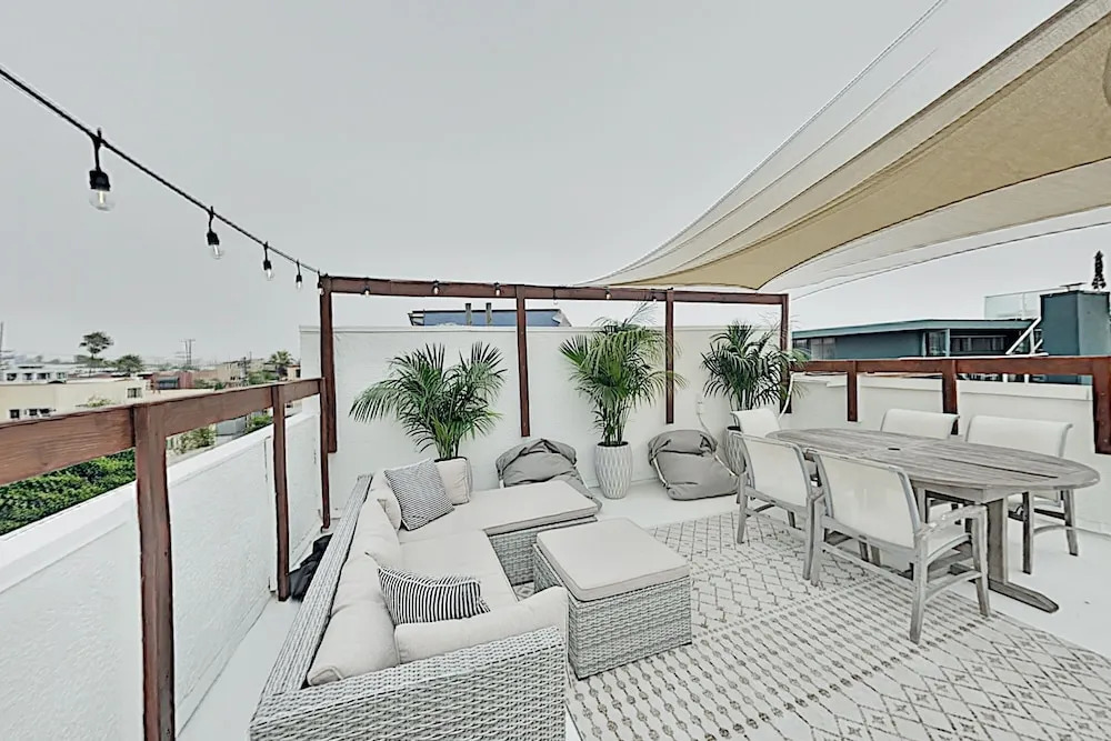 11bs3dmf 2 Bedroom Townhouse
