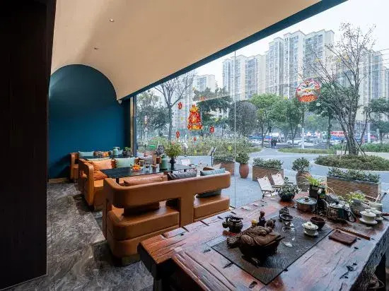 Yingang Smart Design Hotel (Chengdu Shuangliu International Airport Southwest Minda Branch)