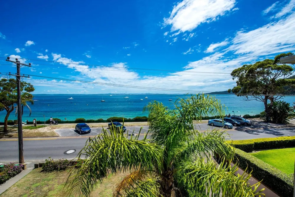 Castaways Unit 8 - Shoal Bay
