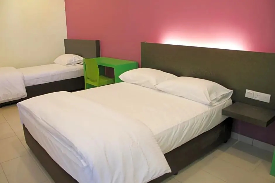 Hotel Mirage PD