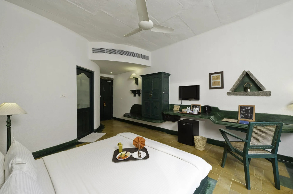 Halez Sparsa Thiruvannamalai