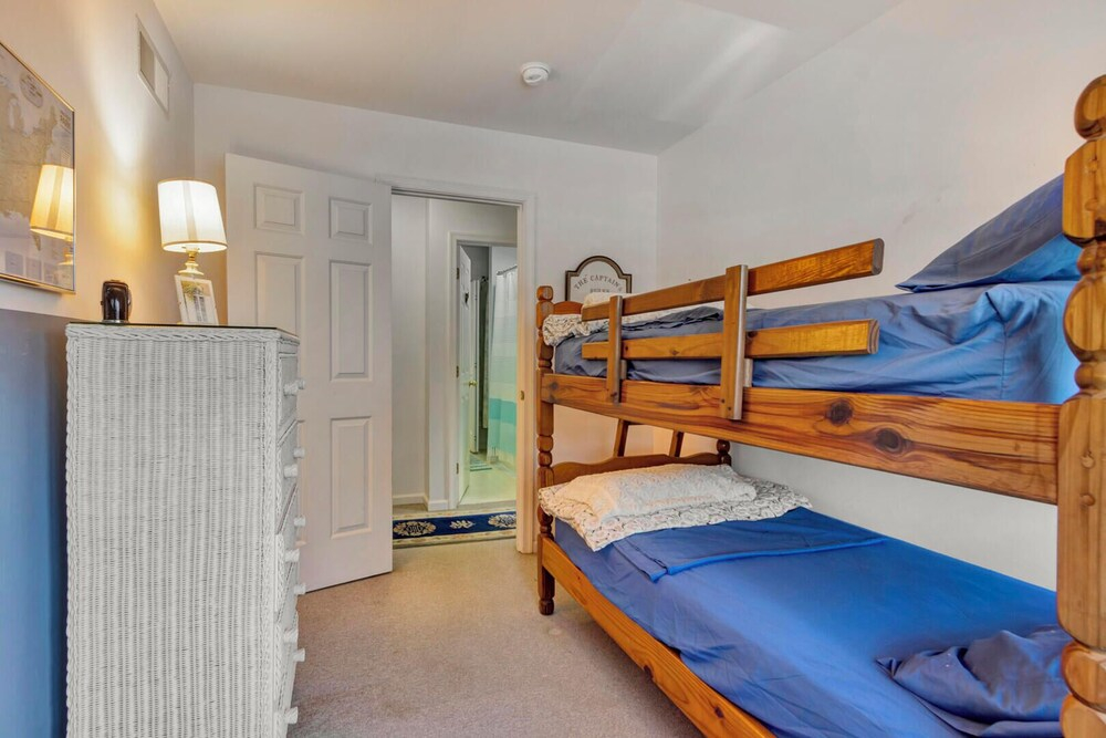 Bayard Avenue 207