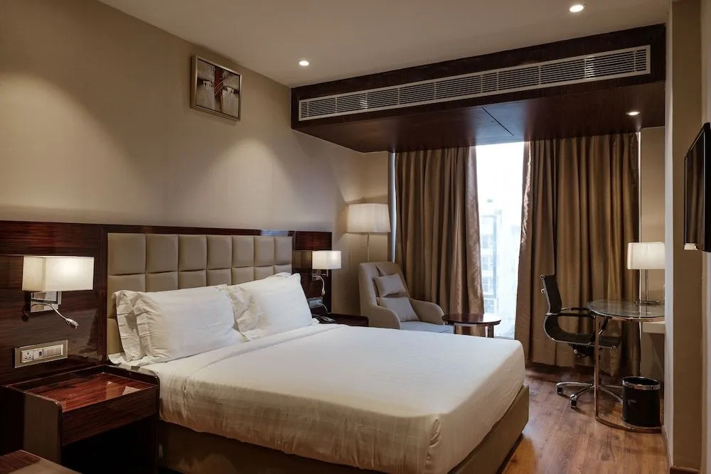Hotel Clarks Premier ,Kota