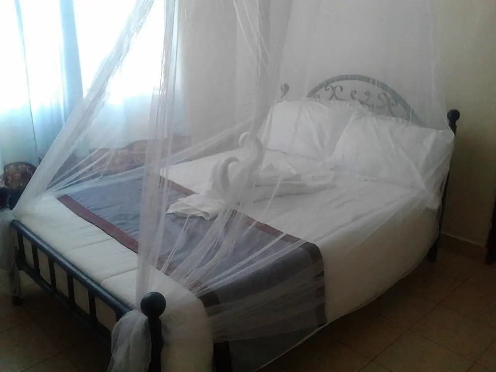 Siaya Summit Hotel