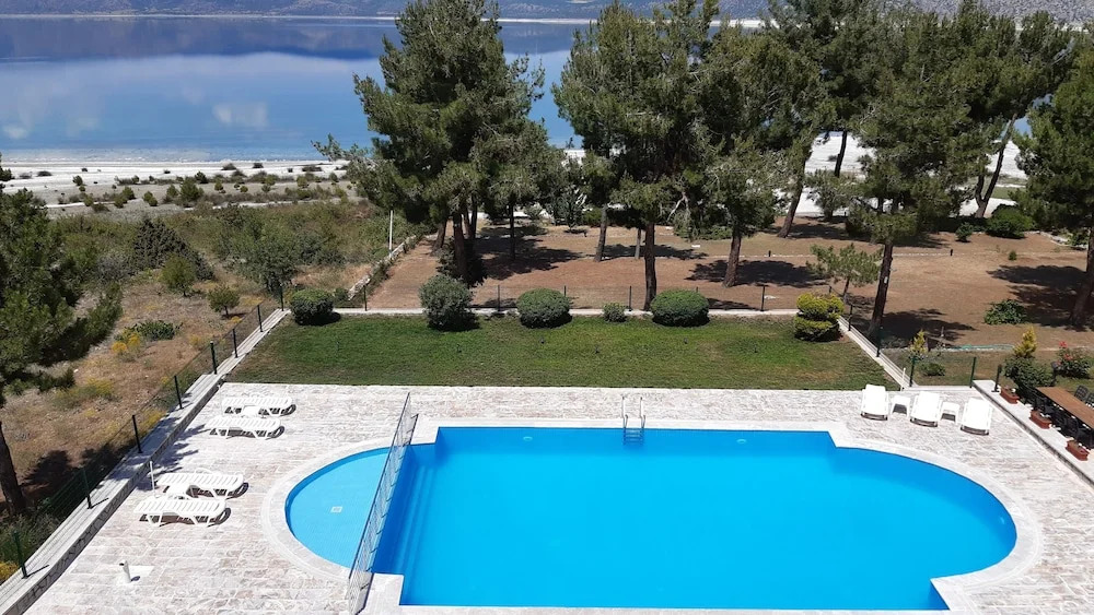 Hotel Lago Di Salda