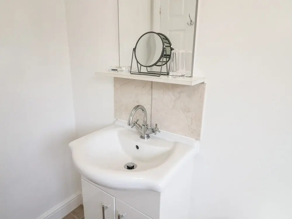 The Nook 285b