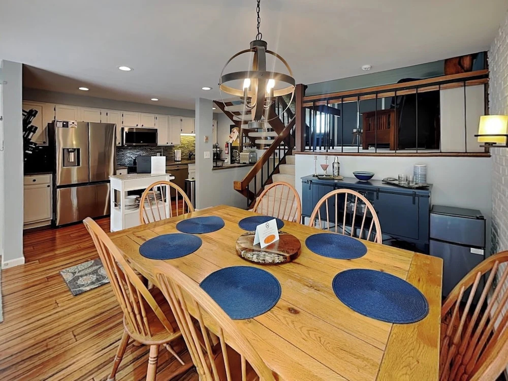 Lakeview Retreat