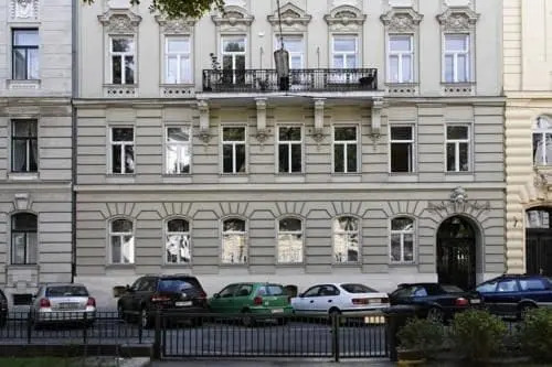 Apartments am Brahmsplatz
