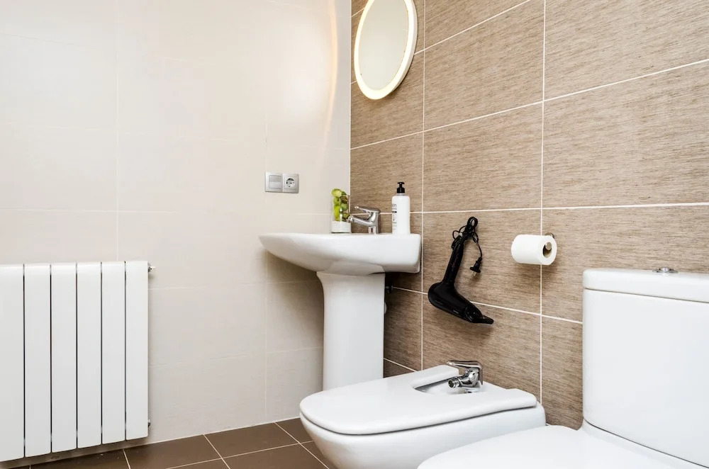 ApartUP Levante Skyline