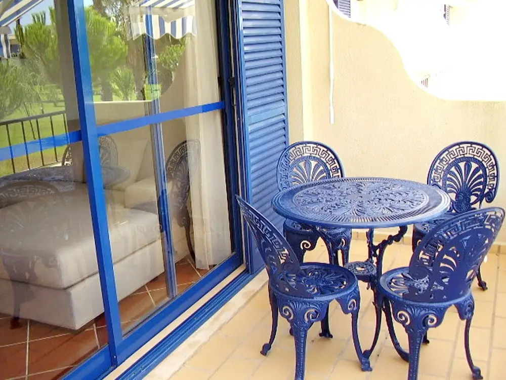 House With one Bedroom in Alvor, With Shared Pool, Furnished Terrace and Wifi Near the Beach