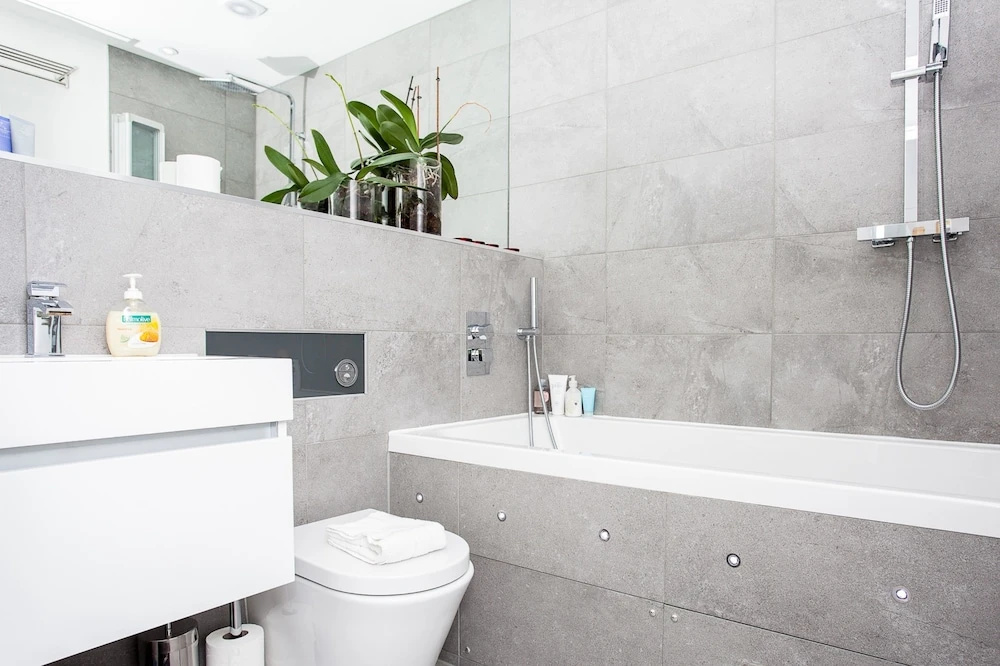 Luxurious 2 Bedroom Apartment In The Heart Of Old Street