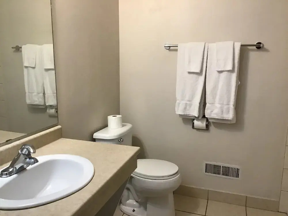 Kingsway Inn