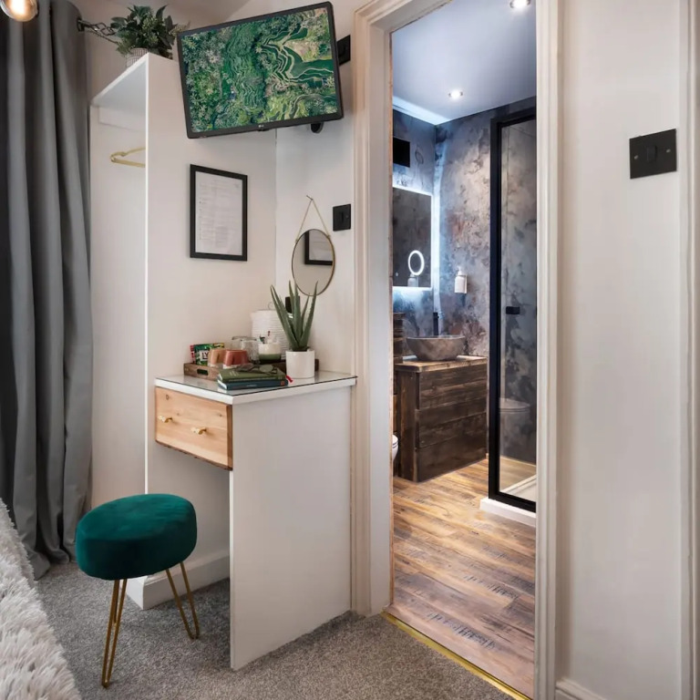 Windermere Central Hotel - Room 2