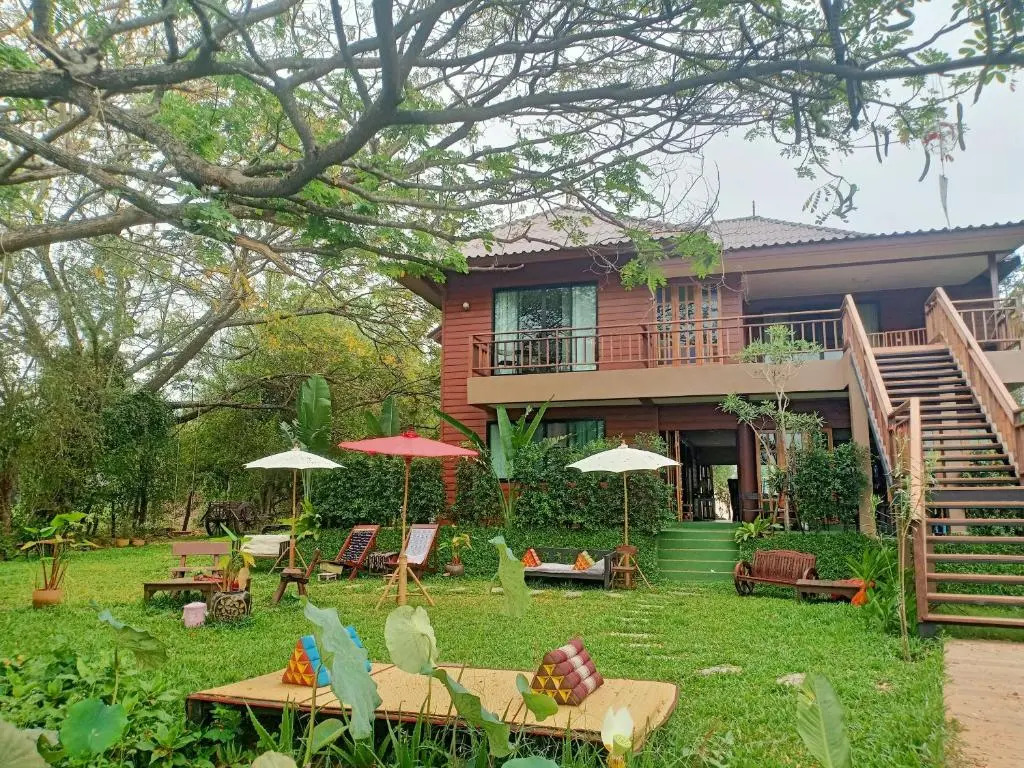 Baanbua Nonlen